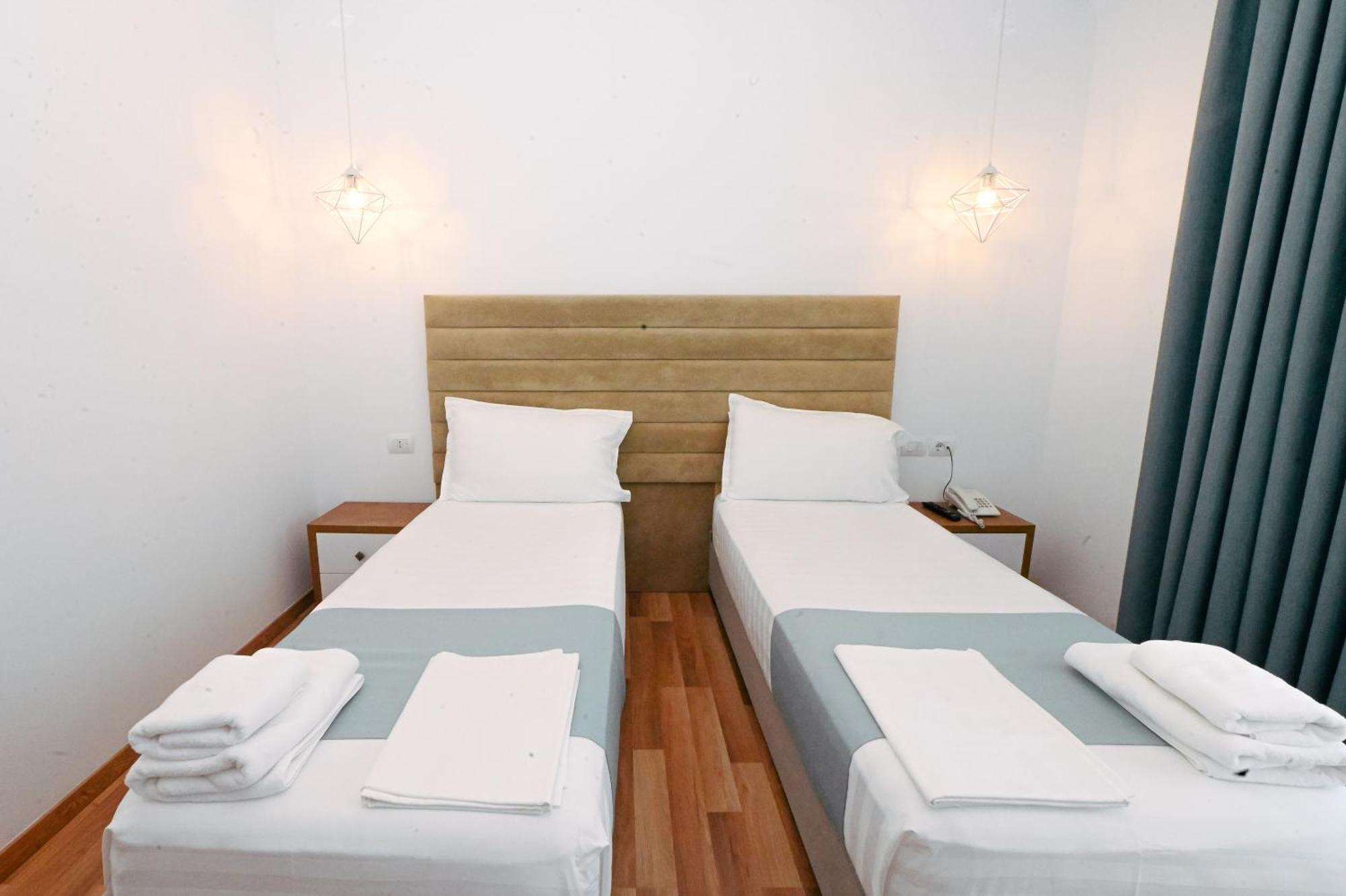 Bianco Hotel Ksamil Exterior photo